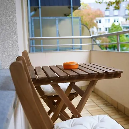 Apartment *top * Beliebte Lage* In Dusseldorf
