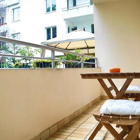*top * Beliebte Lage* In Apartment Dusseldorf